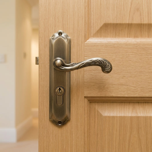Retro Door Handle, Rustic Bronze